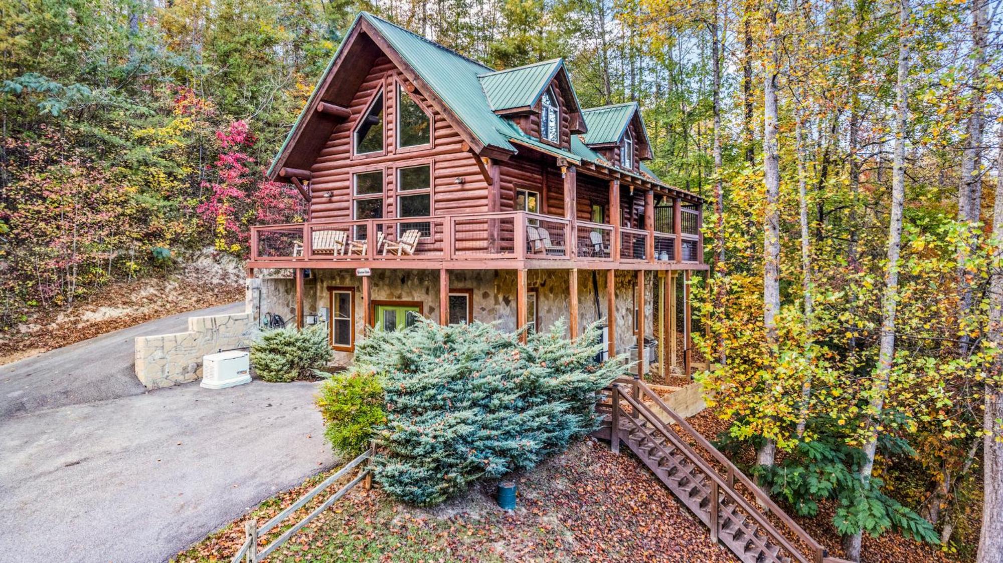 Relaxation Retreat - Pickleball Cabin - Wi-Fi, Fire Pit With Bar, Ev, Game Room, Hot Tub, Pool Access - Mins To Pf Sevierville Εξωτερικό φωτογραφία